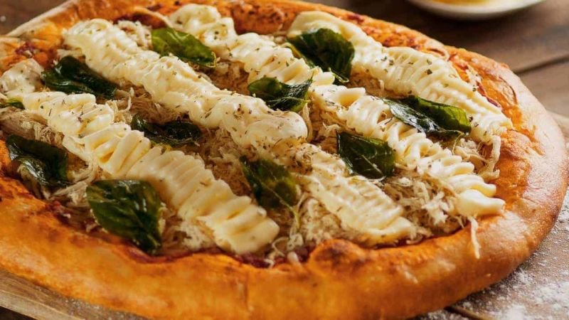 A Melhor Maneira de Fazer Pizzas Simples e Fáceis: 5 Ideias Deliciosas em Até 20 Minutos!
