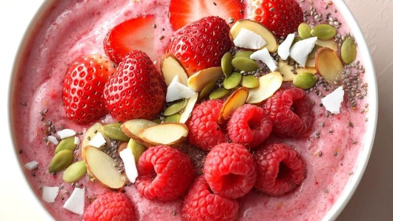 A Melhor Maneira de Fazer Smoothie Bowls Simples e Fáceis: 6 Receitas Rápidas e Nutritivas para um Café da Manhã (ou Lanche!) Incrível